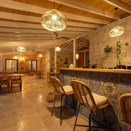 Hatica By Fora Alacati Çeşme