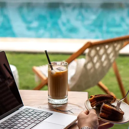 Hatica By Fora Alacati Hotell Çeşme